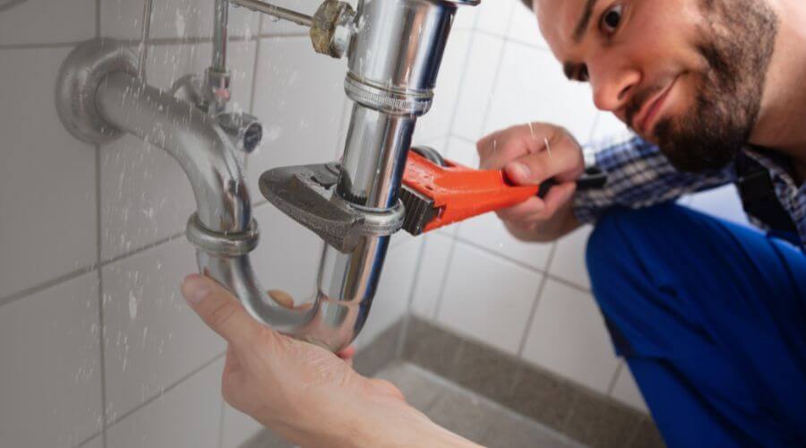 Professional same day plumber services in Crestline, CA